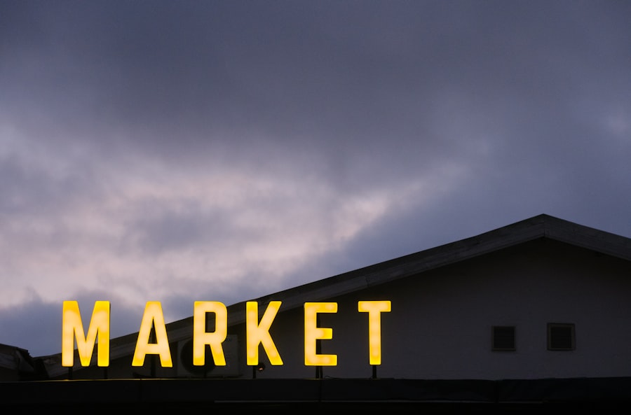 Photo student-run note marketplaces